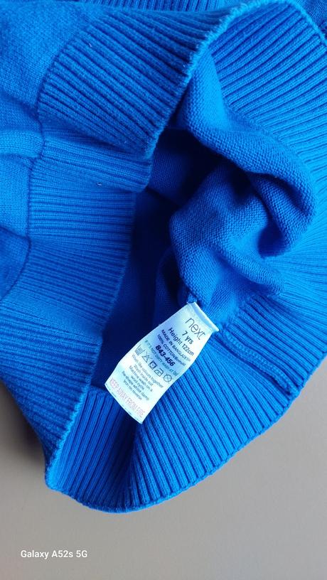 Svetrík next, next,122