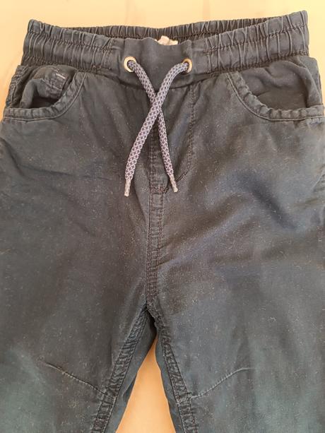 Nohavice podšité, 92