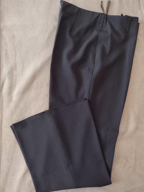 Elegantné nohavice, 50