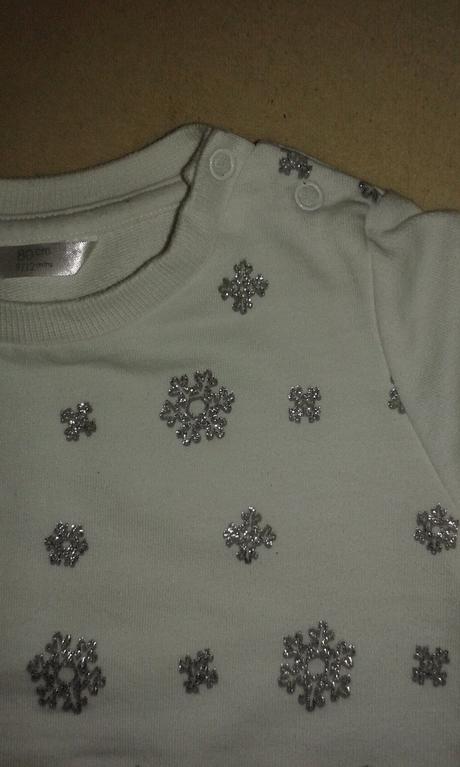 Mikinka na vianoce, 80