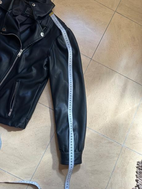 Kozenkova bunda guess, guess,158