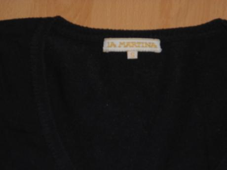 Tmavomodry sveter, s