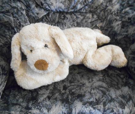 Plyšový ležiaci pes ty 53 cm,
