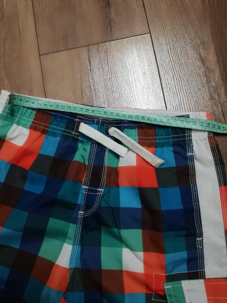 Nohavice na leto, 146