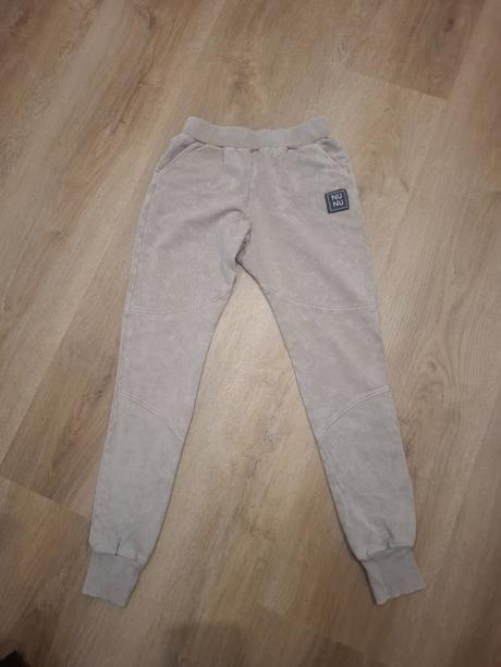 Nunu teplaky, 140