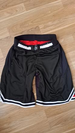 Basketbalove kratasy 158/164, tarmak,158