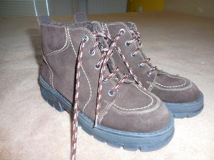 Topánky na zimu ako nové, 33