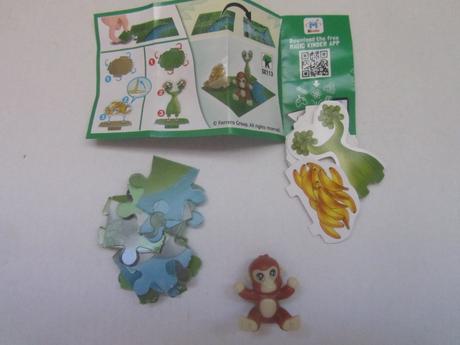 Opicka s puzzle kinder, 