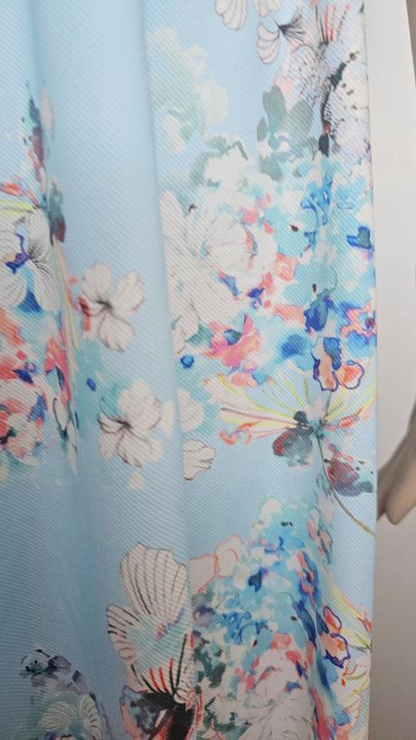 Maxi šaty s kvetmi,