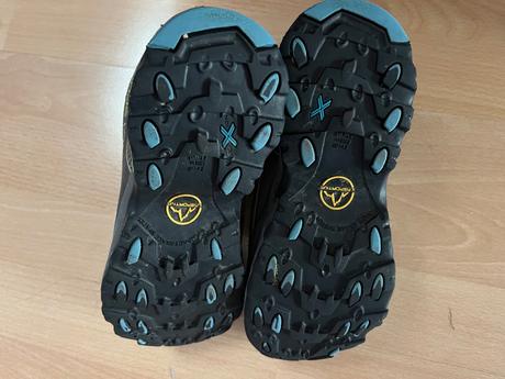 Topanky na turistiku, 36