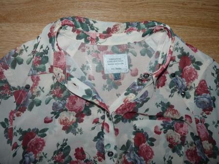 Jemna kvietkova, bershka,s