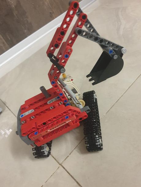 Skladačka - stavebne stroje, 