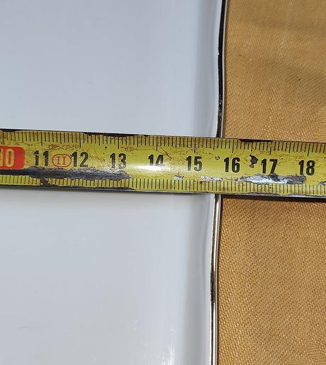 Porcelánový podnos, 