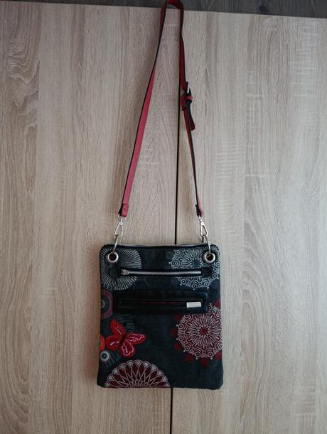 Kabelka desigual, desigual