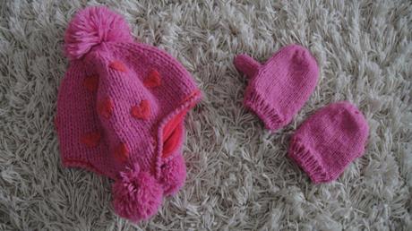 Ruzova ciapka + rukavice, next,86