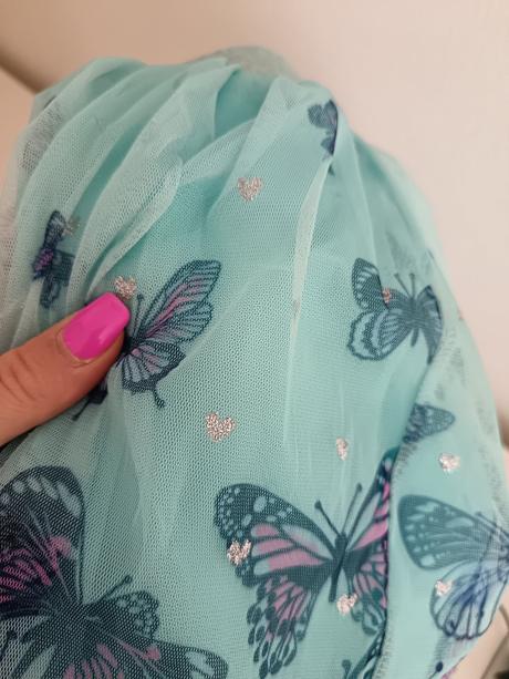 Krásna suknička s motýlikmi, 128