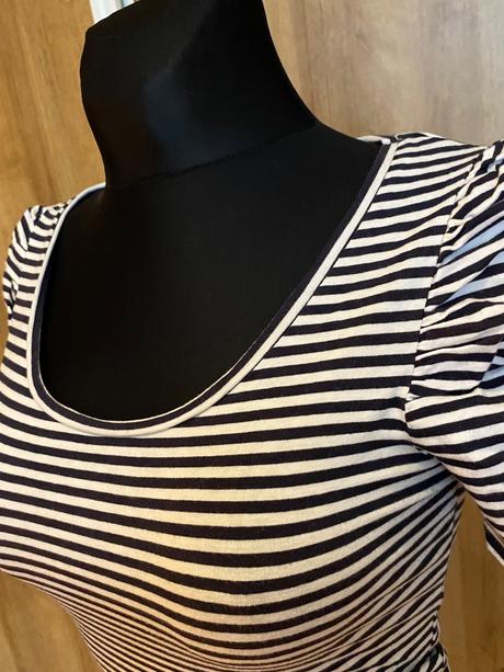 Pásikavé tričko s krátkym rukávom, m