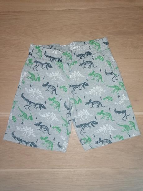 2x kraťasy, c&a,122