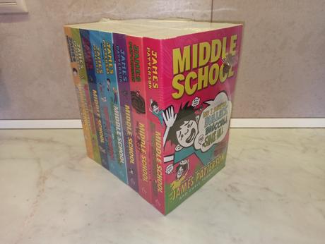 James patterson - middle school (series),