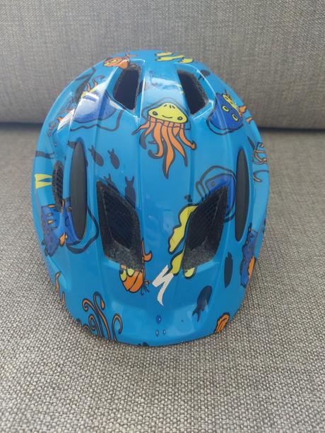 Detská prilba zn. specialized, xs