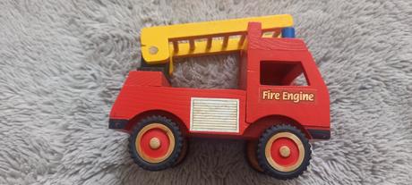 Drevené požiarnicke auto, 