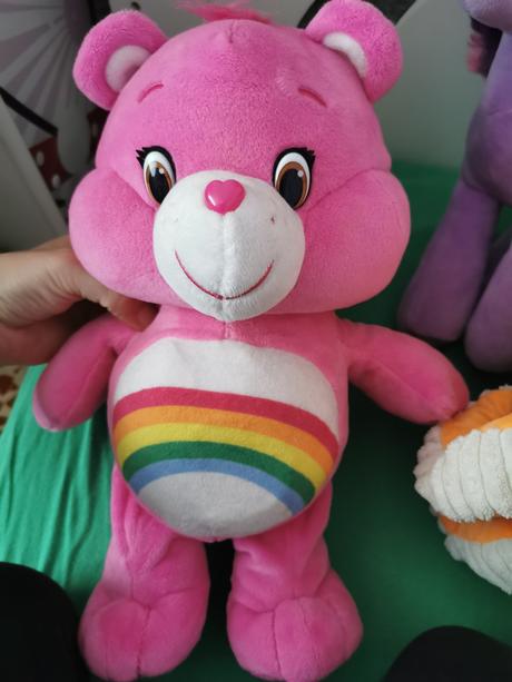 Chichotajúci plyšový macko, 