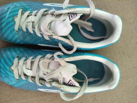 Halovky umbro, umbro,35