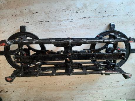 Váha kuchynská - starožitná 49 x 19 x 11 cm,