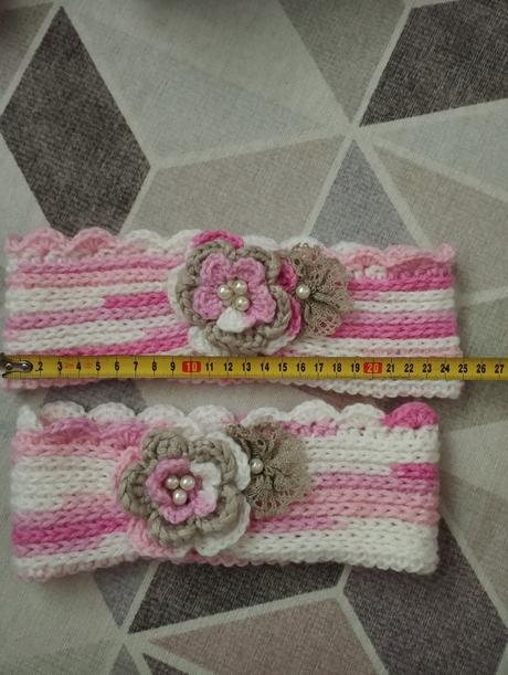 Pletené čelenky, 52