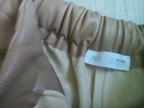 Koženkové šortky, zara,140