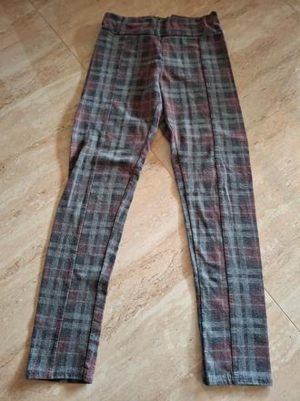 Kárované elasťáky, s