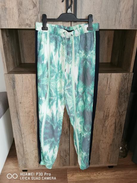 Letné nohavice minimum, 38