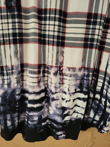 Predám zaujímavú pánsku košeľu zn. guess, guess,l