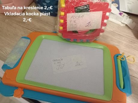 Tabuľa na kreslenie, + kocka, 