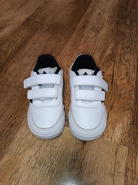 Adidas tenisky, adidas,21