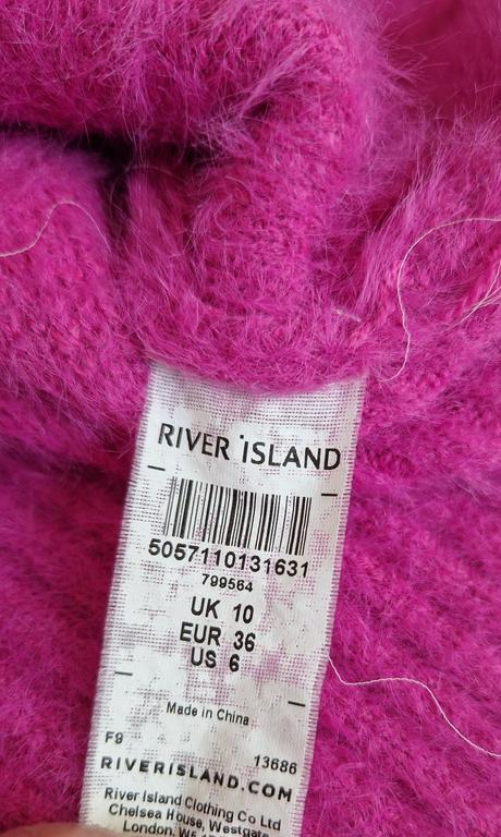 Sveter, river island,36