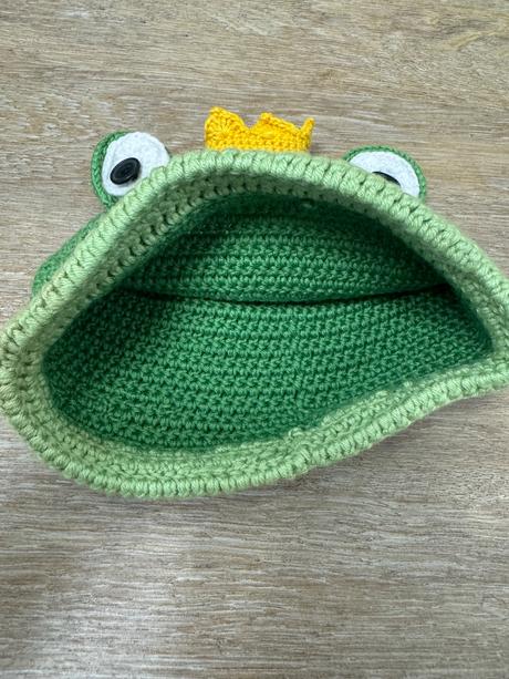 Handmade čiapočka žabka, 62