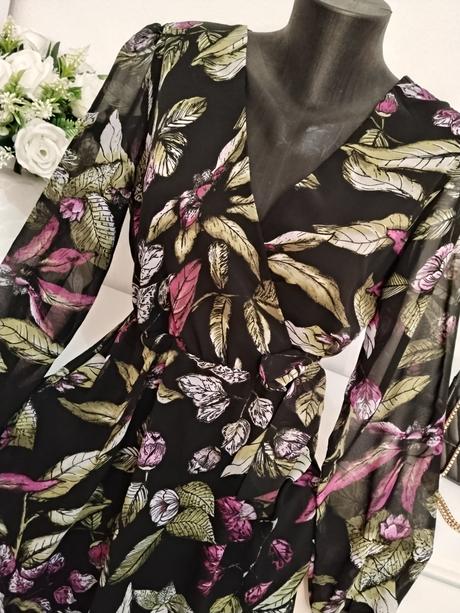 Elegantné kvetinové šaty s viazaním v páse, 36 / s