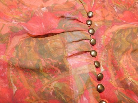 Velmi pekna bluzka, 42