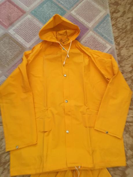 Suprava do dažďa, l