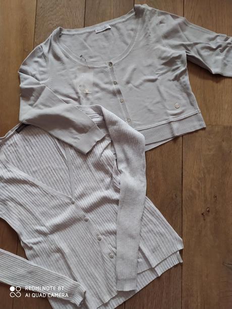 Dva luxusné svetriky, bershka,s