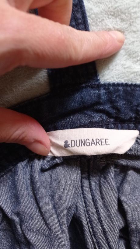 Riflova suknička na traky, 104