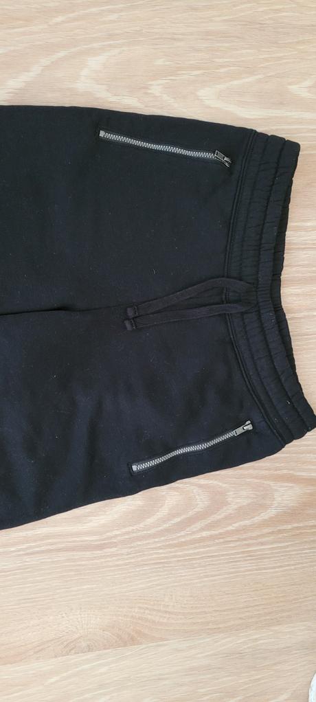 Cierne teplaky c.140, old navy,152