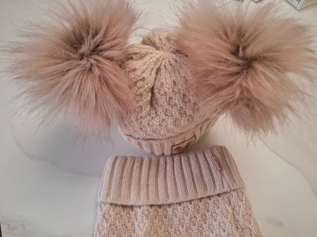 Set čiapka a nakrcnik, 