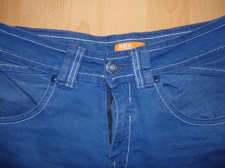 Modre dievcenske kratasy, 164