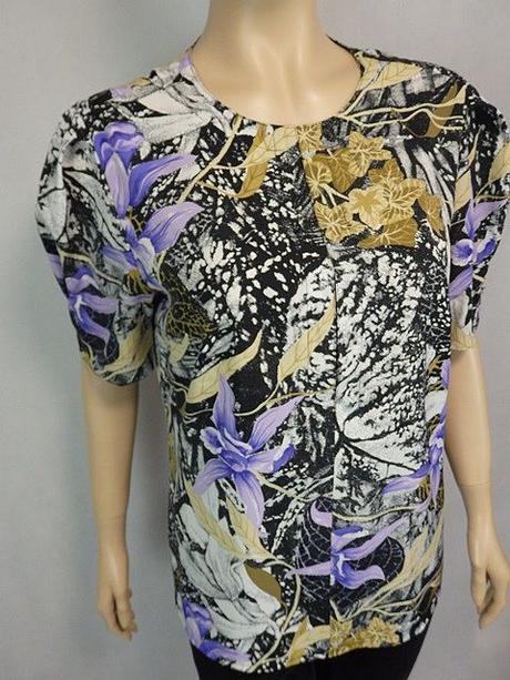 Kvalitná letná blúzka, 40