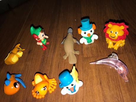 Kinder - figúrky - 13ks, 