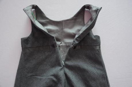 Kvalitné šaty, benetton,104