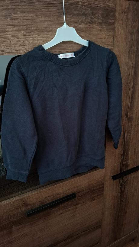 Čierna mikina s dlhým rukávom, st. bernard,116