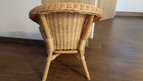 Detské ratanové kreslo., 